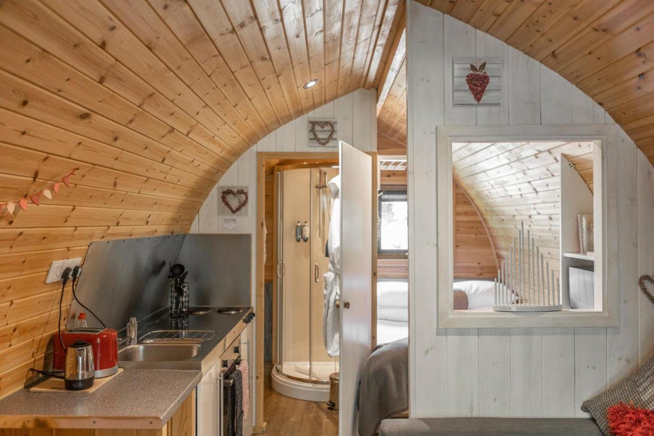Loch Lomond Luxury Lodges ดรายเมน ภายนอก รูปภาพ